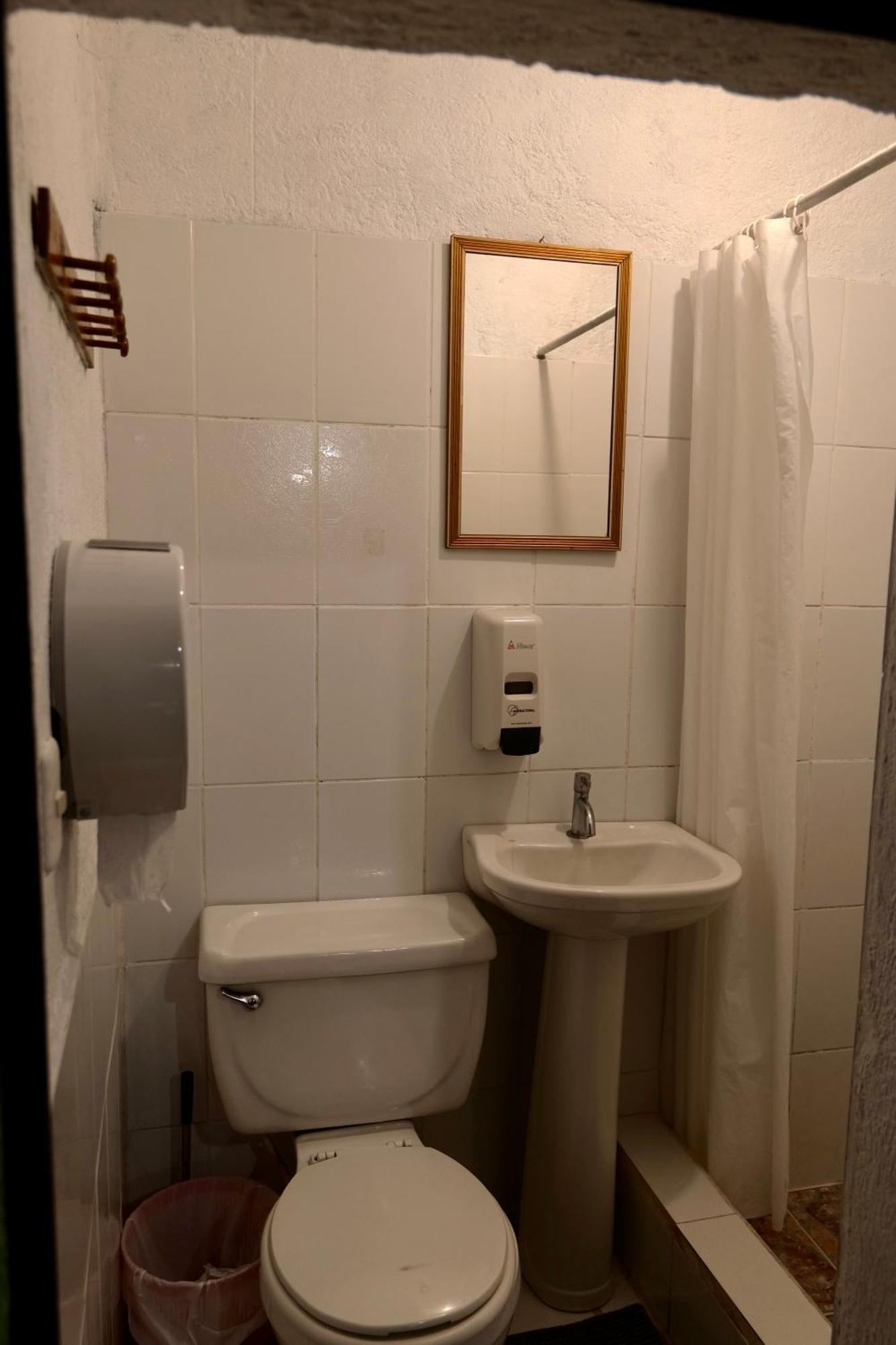 Wonderland Hostel Antigua Luaran gambar